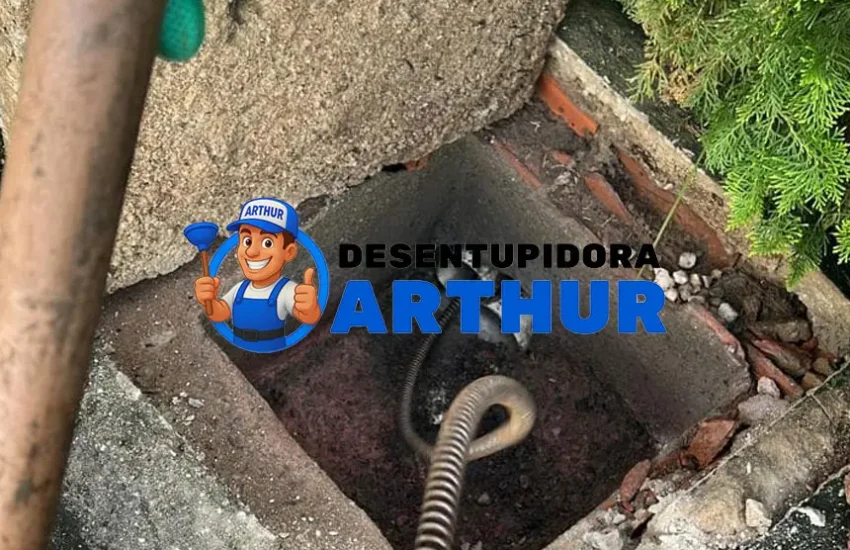 Desentupidora 24 horas em Fortaleza - Desentupidora Arthur: ligue agora (85) 9 8570-6823 e tenha orçamento urgente grátis e rápido!