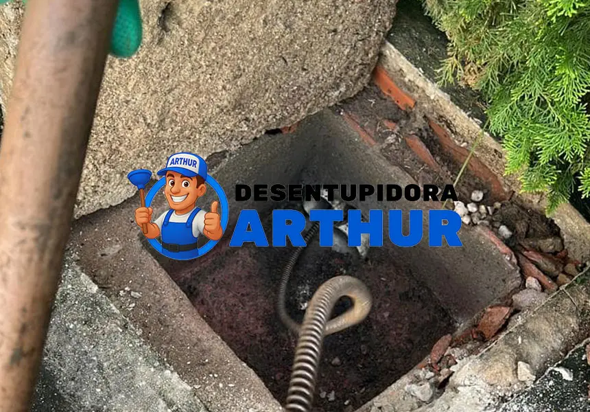 Desentupidora 24 horas em Fortaleza - Desentupidora Arthur: ligue agora (85) 9 8570-6823 e tenha orçamento urgente grátis e rápido!