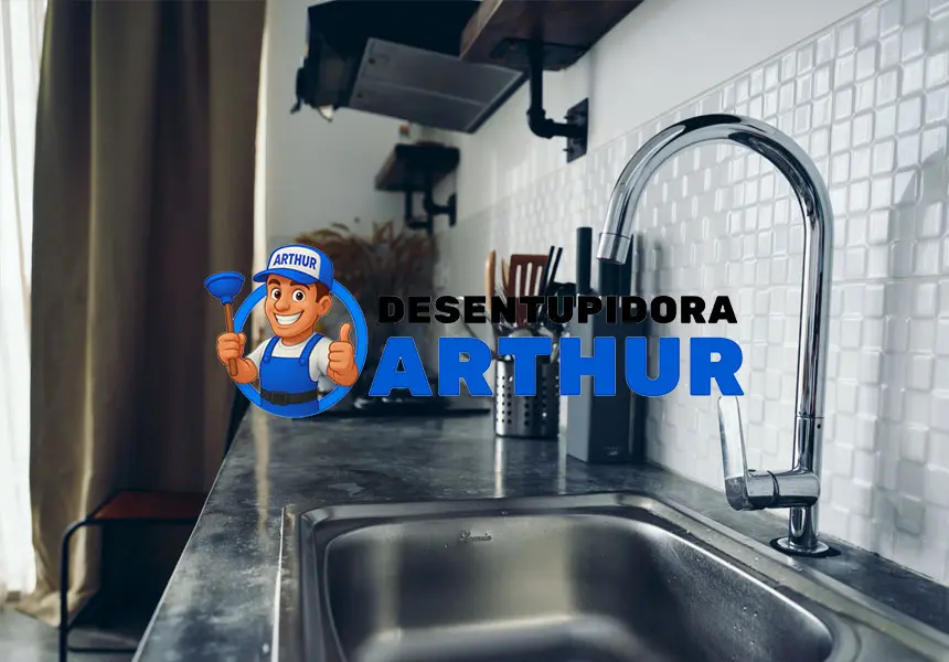 Desentupimento de Pia de Cozinha - Desentupidora Arthur: desentupimento em Fortaleza - CE, ligue agora (85) 9 8570-6823