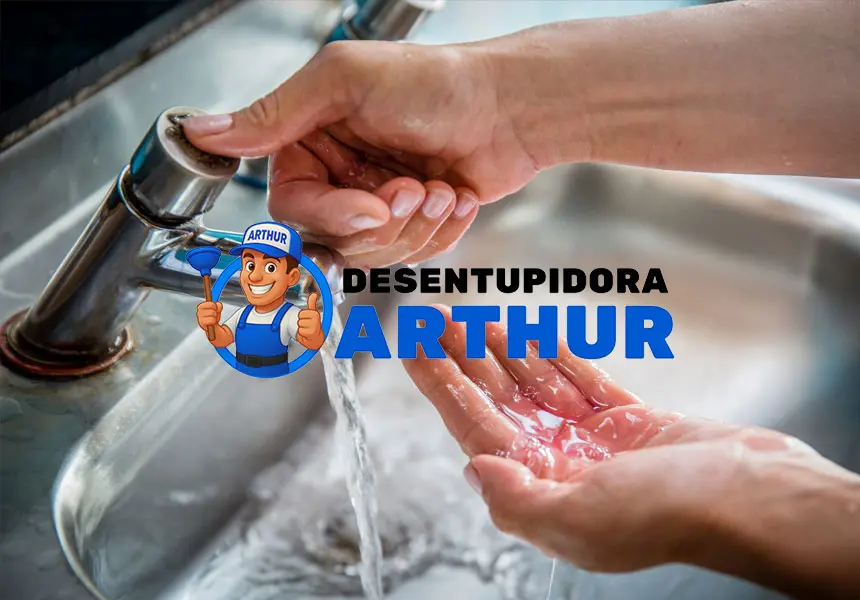 O que causa entupimento de pia? - Desentupidora Arthur: desentupimento em Fortaleza - CE, ligue agora (85) 9 8570-6823