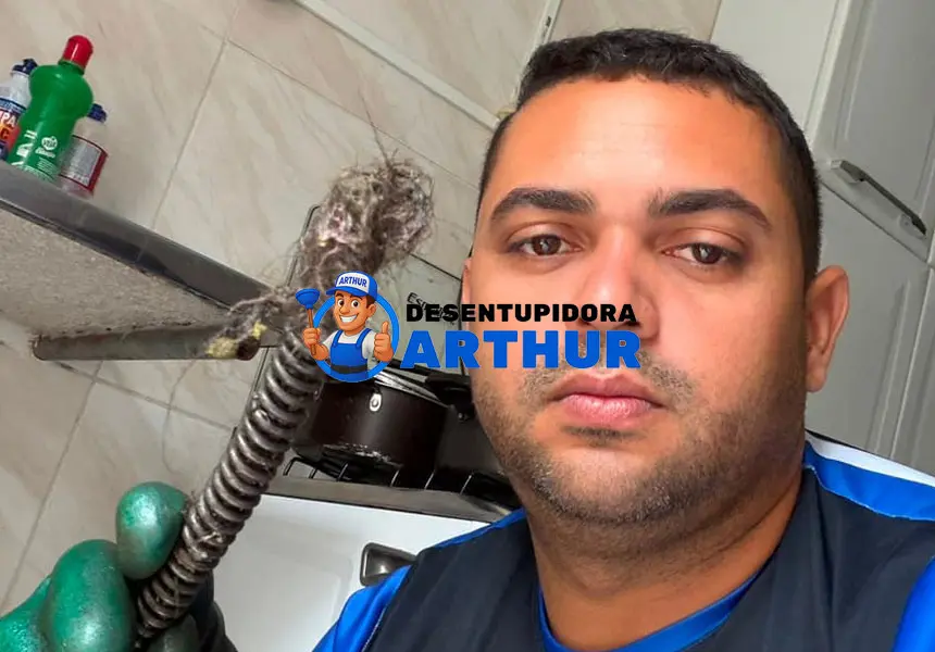 Desentupidora na Cidade dos Funcionários - Desentupidora Arthur em Fortaleza - CE: ligue já: (85) 9 8570-6823 orçamento grátis 24hs.