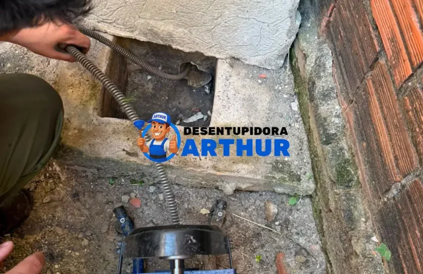 Desentupidora no Mondubim - Desentupidora Arthur: desentupimento 24 horas, ligue já: (85) 9 8570-6823, e tenha um orçamento grátis!