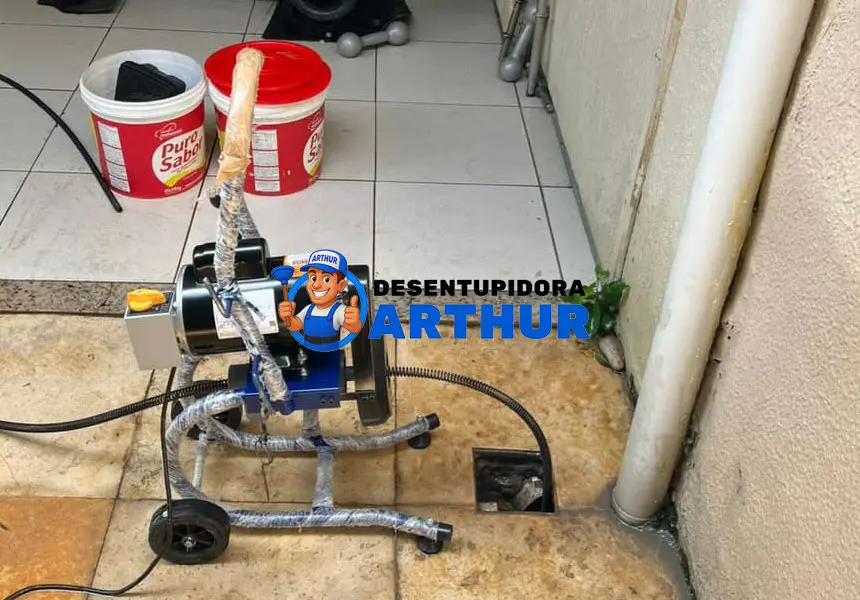 Desentupidora de Área de Serviço - Desentupidora Arthur - Fortaleza - CE: ligue já (85) 9 8570-6823 e tenha orçamento grátis 24 horas.