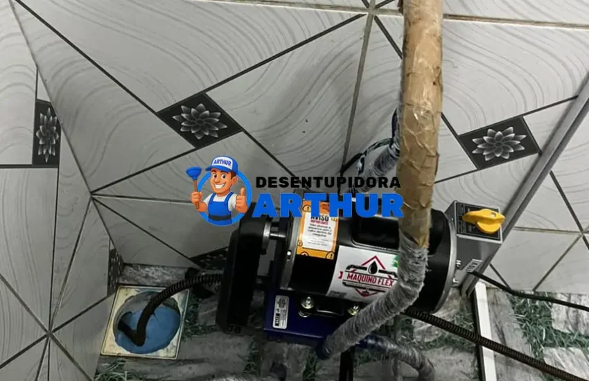 Desentupimento de Chuveiro Fortaleza - Desentupidora Arthur - Ligue já 24 horas: (85) 9 8570-6823, orçamento grátis sem compromisso!