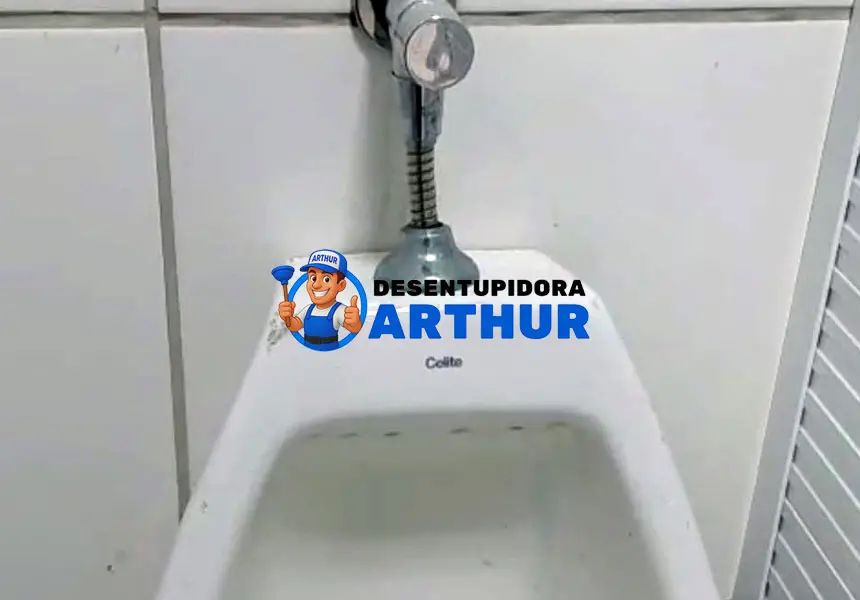 Desentupimento de Mictório - Desentupidora Arthur - Ligue já 24 horas: (85) 9 8570-6823, orçamento grátis sem compromisso!