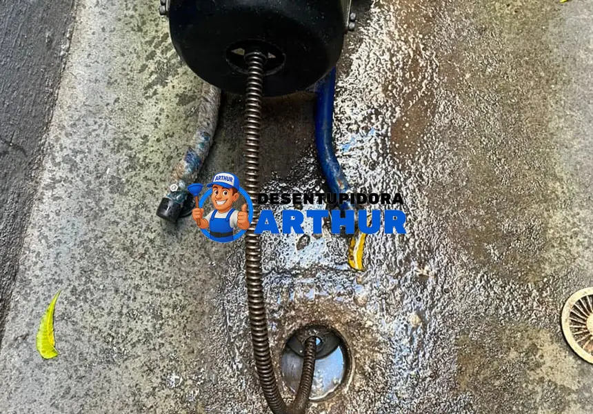 Desentupimento de Ralo - Desentupidora Arthur - Ligue já 24 horas: (85) 9 8570-6823, orçamento grátis sem compromisso!