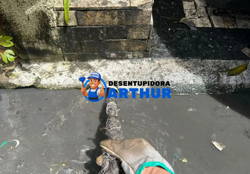 Desentupimento de Tubulação - Desentupidora Arthur - Ligue já 24 horas: (85) 9 8570-6823, orçamento grátis sem compromisso!